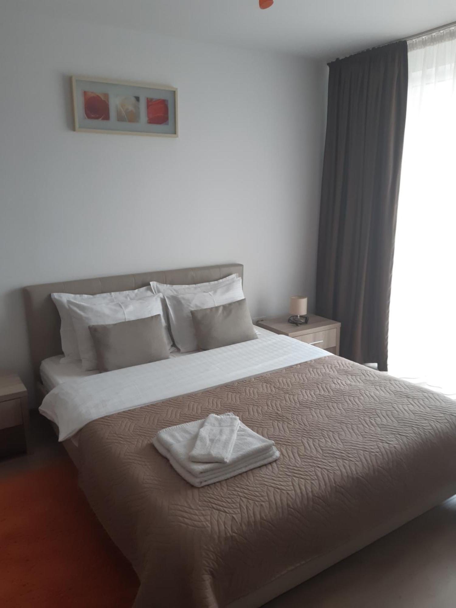 Apartament Marcel - Coresi Mall Brasov Luaran gambar