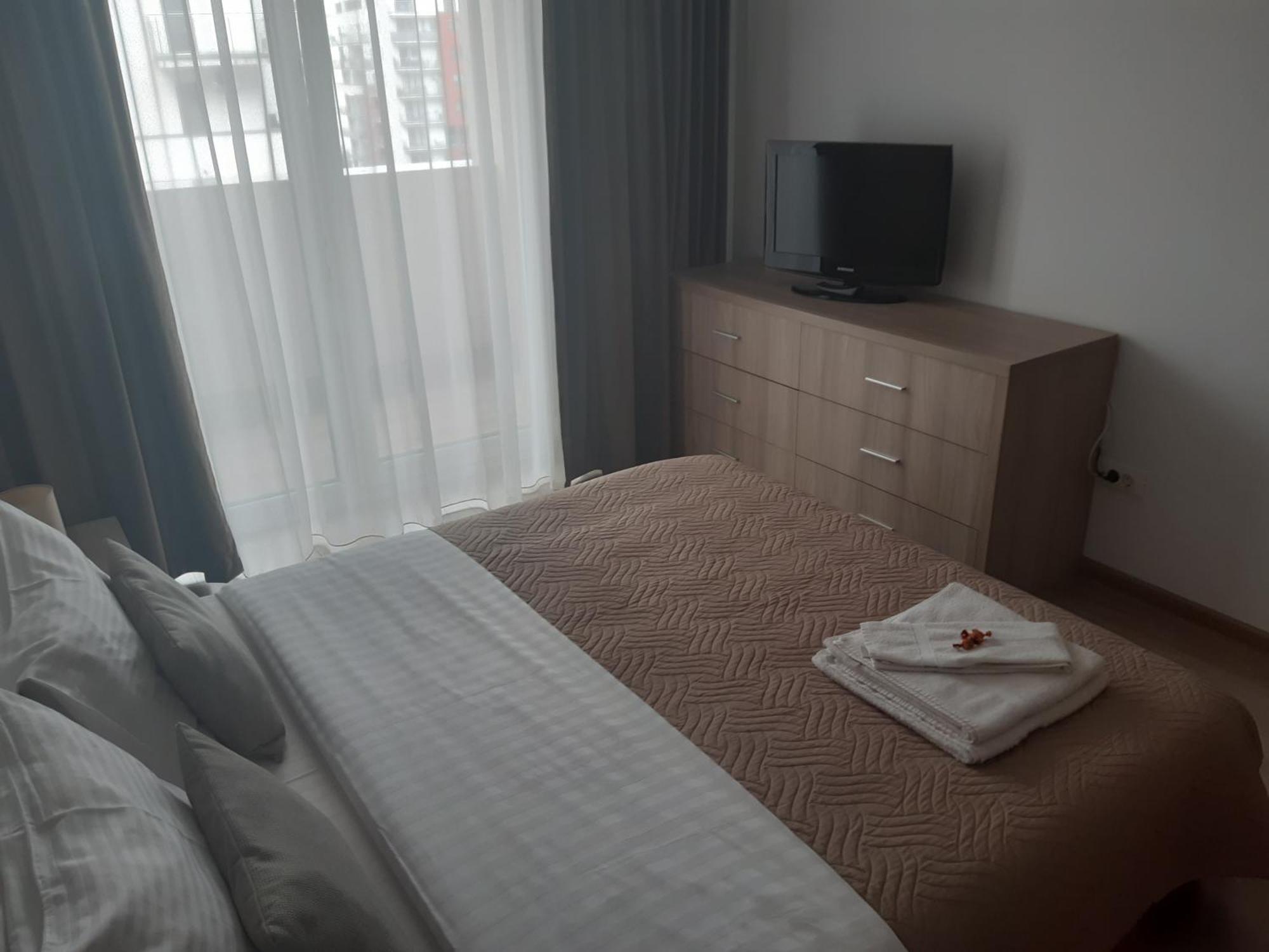 Apartament Marcel - Coresi Mall Brasov Luaran gambar