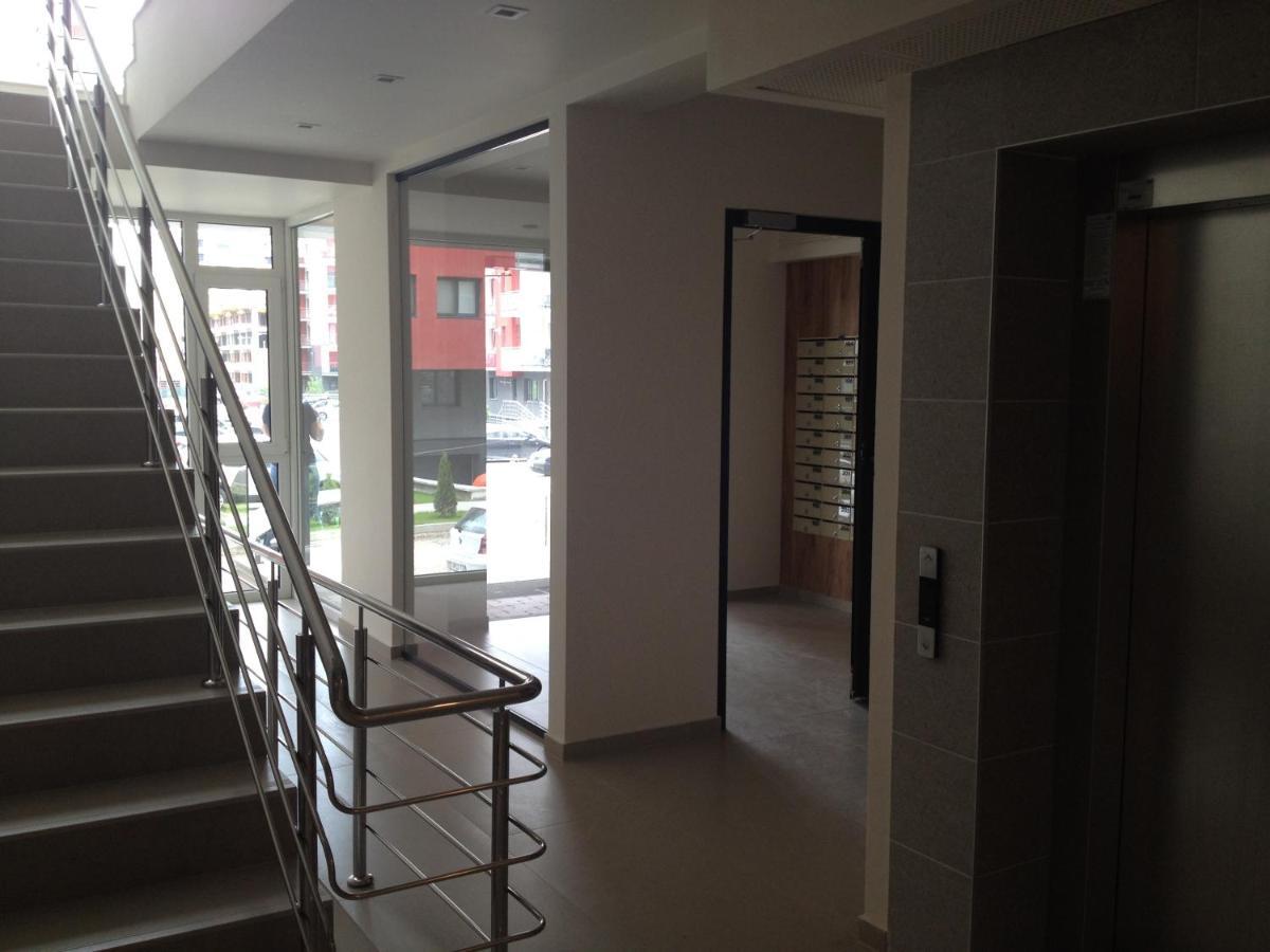 Apartament Marcel - Coresi Mall Brasov Luaran gambar